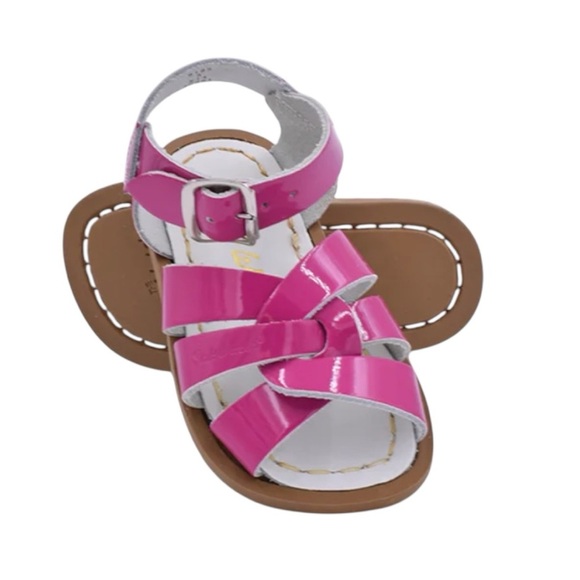 Salt Water Shiny Fuchsia Buckle Kids Sandals - Picture 3 of 4